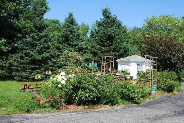 Homestead Motel and Cottages (Ellsworth)